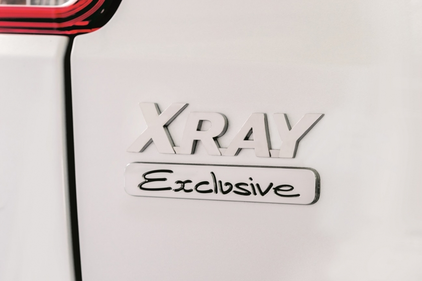 LADA XRAY Exclusive. Новый стиль. Новые возможности. 15 PreviousNext1 2 3 4