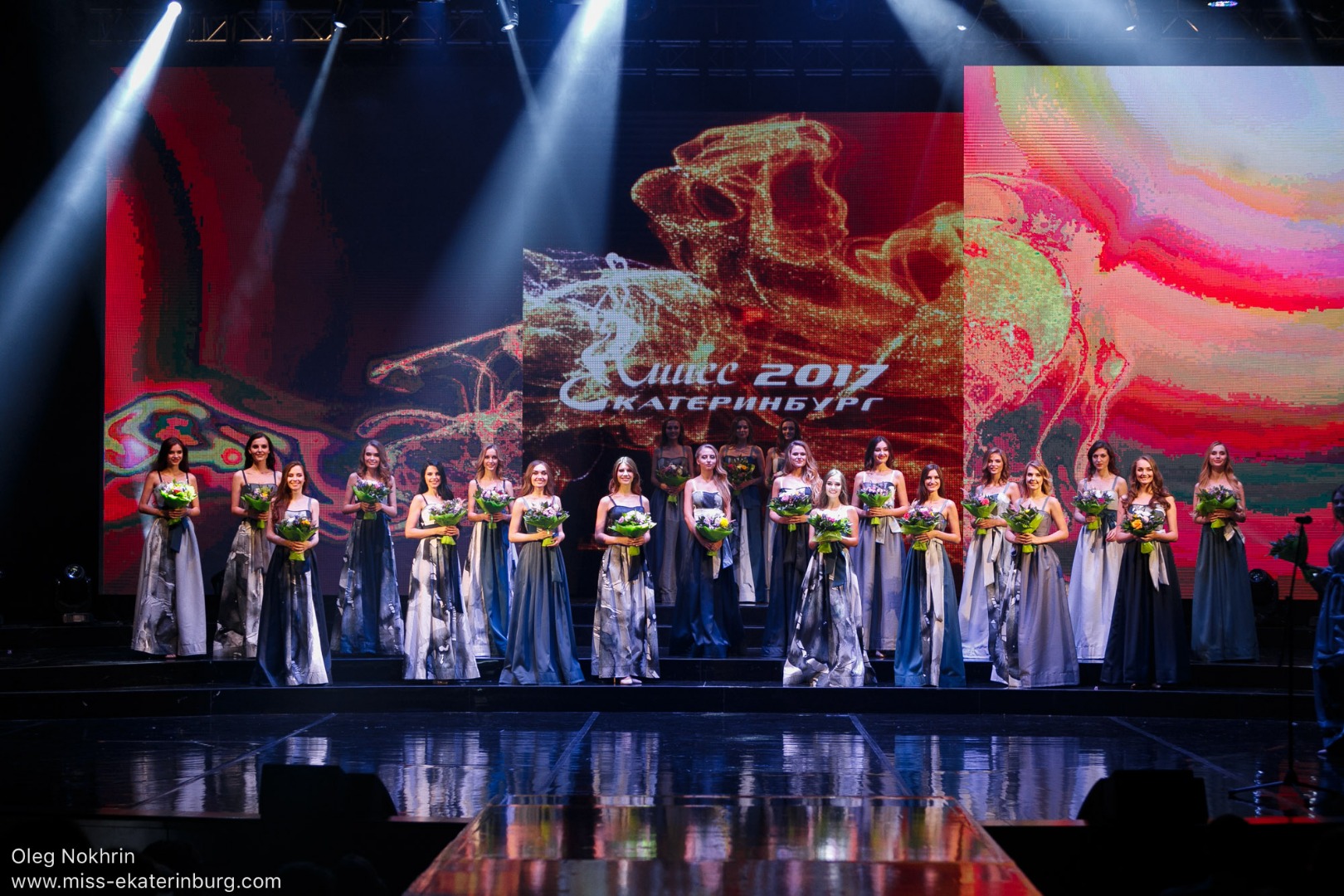 Новый кроссовер LADA XRAY для Мисс Екатеринбург-2017 1